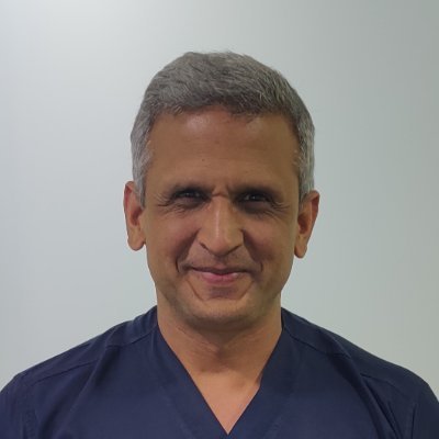 Doctor Niraj Vora, Specialist in Joint Replacement ( Knee & Hip ) & Trauma surgery. Performed 3000+ Knee & Hip replacements surgeries & 1000+ Trauma surgeries