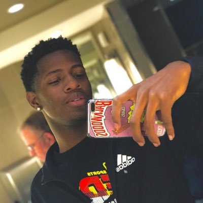 deleted at 30k💔No funds no fun💵💵 come catch my attention 😌big dick energy 🍆hmu for videos & pics