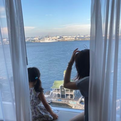 natsume302's profile picture. D.W.ニコルズ スマイルの森。 クレイジーケンバンド CKBTMNK。サザンオールスターズ SAS応援団。 2025年に鶴 TSURUKAI に入りました。楽しいと美味しい、どこか懐かしくて落ち着く場所も好き。