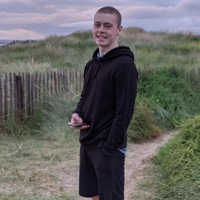 Je suis un développeur de jeux indés ... voilà plus qu'à écrire l'histoire 🫡
Mon blog: https://t.co/8tN2apDqnY
Mon github: https://t.co/QOXJVQAct3