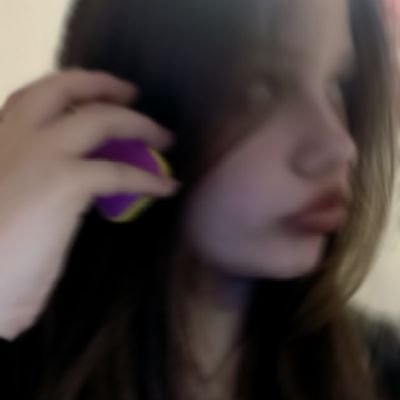 _promise_b's profile picture. ☆
👩‍❤️‍💋‍👩