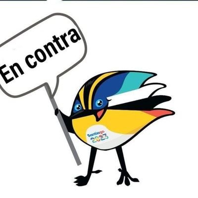 Con el corazón azul bien a la izquierda.