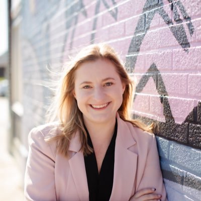 Democratic Nominee for OH HD-6 | MPA & PHR | @ywcacolumbus | Team Sherrod ‘18 & @demsofstate ‘22 | Dog & chicken mom | Mental health advocate, MHFA | She/her