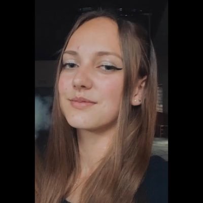 juli_bareaa's profile picture. ♎️🌈👩🏼‍⚕️