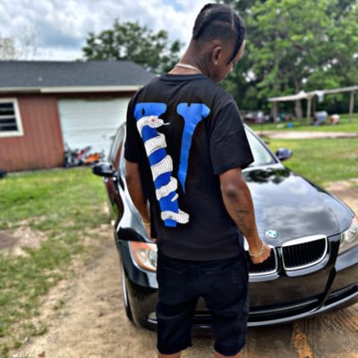 Follow me ill follow bak|Artist|Check out soundcloud|SC:poochiemane74|IG:POOCHIE_MANE|#GATORFAN