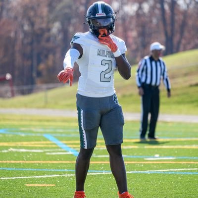 @WeareMilfordFB | C/O 2026 ATH | 5’10 182 LBS | 3.2 GPA |2023 All County and All Division ATH | HC: @ReggieWhite90 IG: onewberns2  phone: 4104999332
