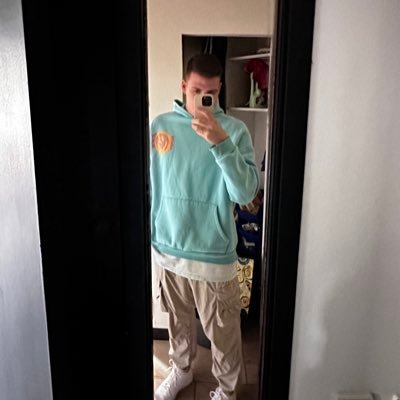 Pirikit69's profile picture. 🎉 22 Years old 🕹 Pokemon trainer 🖥 12° Multimedia 📽 Twitch: pirikito6 📷 Snapchat: Pirikitofrds