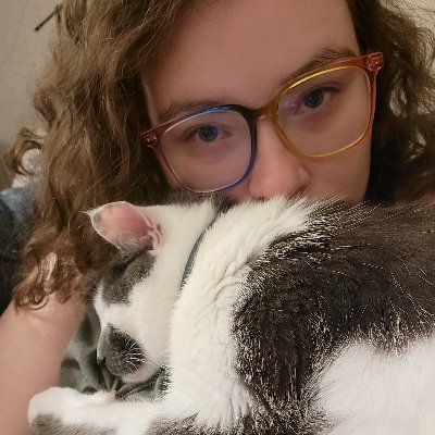 queer anarchist | philly dsa | beans' parent | they/them preferred, she/her OK