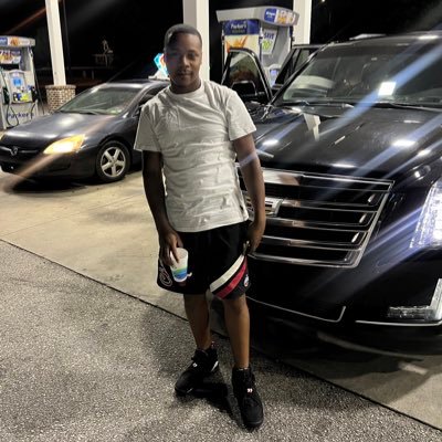 Forever in my own lane! LongLive Wank ,Jc,& Kedy G! 💜 Insta:Cloutlifebill