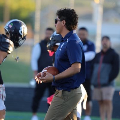 Corner Canyon DB Coach. WARROOM. Former Snow College/BYU Football DB. Go Jazz. Go Cougs. Roll Badgers.