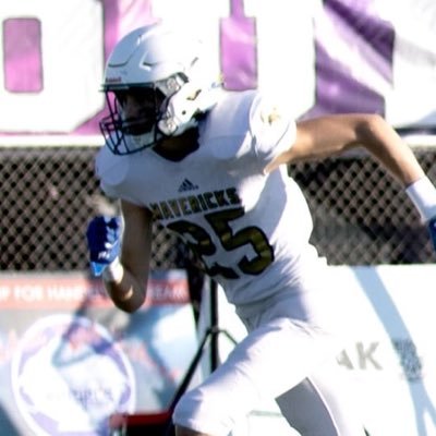 La Costa Canyon high school- 26’ sophomore  LB/TE God first - ✝️🤞Proverbs 14:29 - 160 6,2 Email- Micahkrz@hotmail.com
