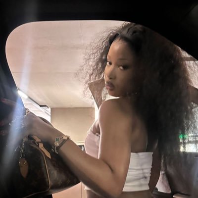 owethu750281's profile picture. 