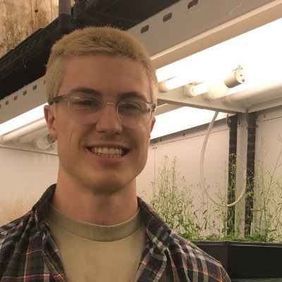 Graduate Researcher in Plant Biology and Ecology in @benebachelot lab
(he/him)