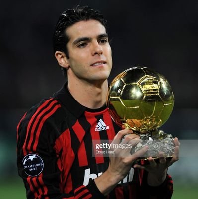 YsaacArias73411's profile picture. 