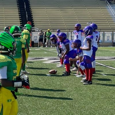 The best all American 5⭐️ football player  🏈 (center)  in the world 🌎. I’m the man. Boundary Waters Youth League. 🦖Raptor Nation! 🏟️🇺🇸 student athlete 📝