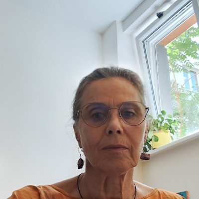 WohllaibEva's profile picture. Erhalt eines lebensfreundlichen Planeten - Frieden - Demokratie = wahrer Wohlstand.