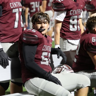 Westosha #56 | ht: 6'1 | weight: 230| All around lineman| class of 26
