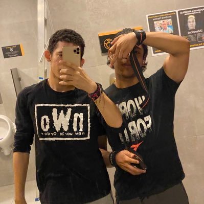 OpaqueDrake94's profile picture. fan d robbie williams