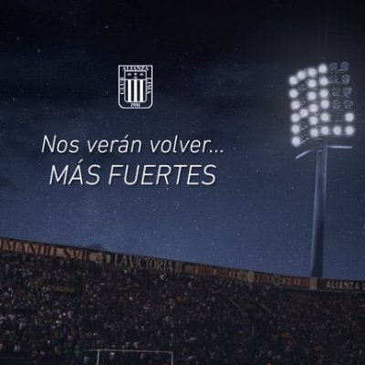 Amigos de GolPerú, Kevin Ortega dice que el partido ha terminado en el Estadio Nacional..
*Parodia