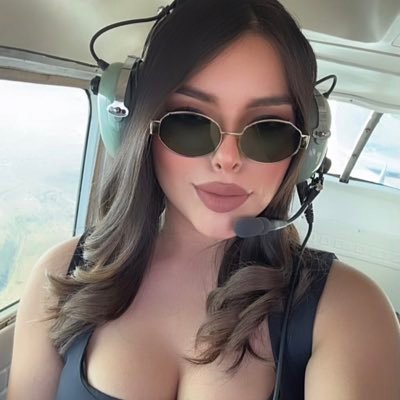 Volemos juntos| Con la mirada en el cielo y los pies en la tierra| Private Pilot 👩🏻‍✈️ Commercial Pilot Student ✈️ Durango |Lic.Administración|🔥Born to Fly|