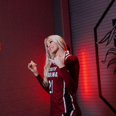 @GamecockWBB l 📸: https://t.co/v53IJP5gOE