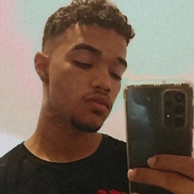 jntsarj's profile picture. Ψ | Psicologia 
@vascodagama