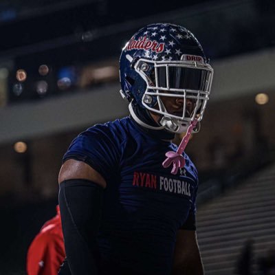 DT/DE Denton Ryan ‘26 /6’0 240🟥2023 All -district defense New comer of the year🌟. 📱 469-514-2546
