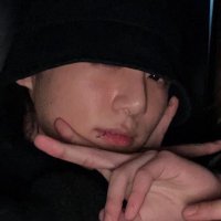 ⭐️ (@onmyjungkook) 's Twitter Profile