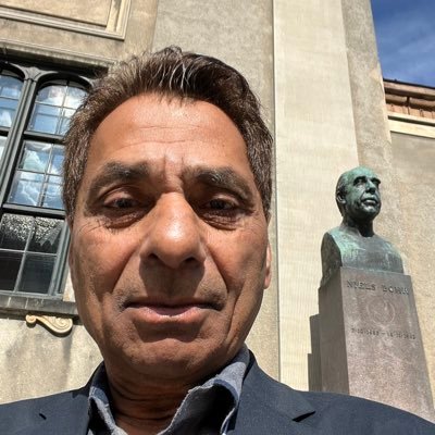 awadheshgupta1's profile picture. Serious guy