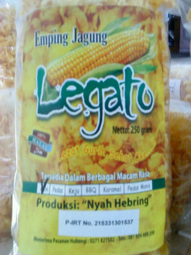 Legato kripik jagung aneka rasa: manis, asin, keju, pedas, bbq, pedas manis, keju pedas. Dari jagung asli, tanpa pengawet. Kemasan 250gr @12rb, 100gr @6rb.