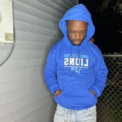 Detroit 313 , Lansing 517 . Instagram-@darealdripbaby313