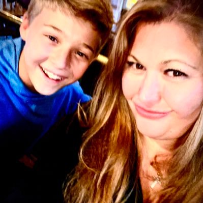 AMKurtz0927's profile picture. Jerry Tarkanian is my spirit animal 🦈🏀#BringItIn🏀⛳golf⛳ #MileHighBasketball