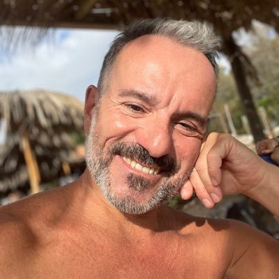 GFI-PT -Health https://t.co/weDY279lXB E-RYT200. STOTT™Pilates .Sharing his Fitness dreams and goals with you! #vegeterian #WinterSwmmer #singer