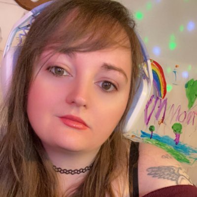 Mommy of 1 special little boy. Gamer girl I play loads of Dead by Daylight, Magic, fortnite, and others.