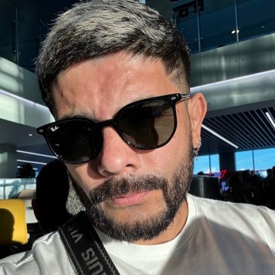 Instagram:ever19banega