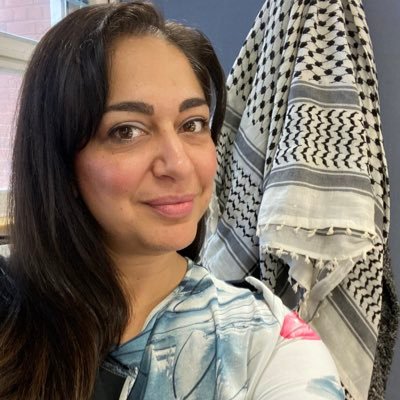 YEG born & raised, proud Canadian Ismaili, UAlberta alum/staff, polyglot (7+languages), love travel, politics, deep house, the Oilers and coffee. FREE PALESTINE