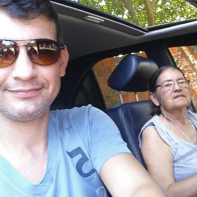 OLIMPISTA, paraguayo. Miembro de la Peña Franjeados del Sur @franjeadosdlsur. Futbolero a muerte.⚽️