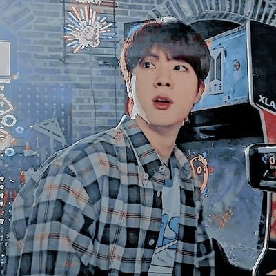 My bias seokjin! Bias wrecker only jin!😎 cause I focus on my jin ✨️ I'm loyal to him!I love bts 💜 new post coming soon so follow me 🐣