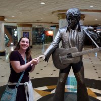 Katie (@bookloverz88) 's Twitter Profile