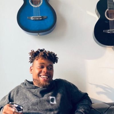 DaKiraKira's profile picture. #Marlians

Unilorite 💜