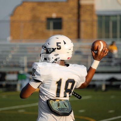 terrence_qb's profile picture. 6’0 220lbs| CO 2026 | QB | Xaverian High School | 3.7 GPA| Email- terrencewatson225@gmail.com