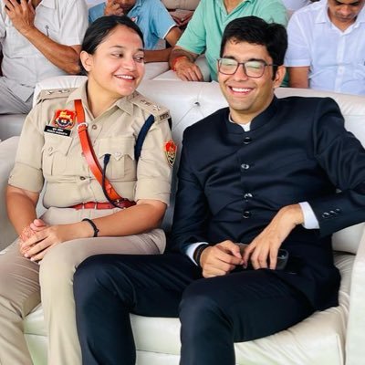 IAS-2019|Haryana Cadre|Commissioner,Municipal Corporation,Rohtak |ex-IRS(IT),Doctor, MAMC,Traveller.Views strictly personal.RTs are not endorsements.