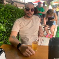 Julius (@owjuliocesar) 's Twitter Profile