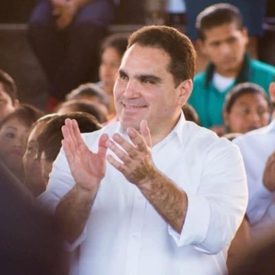 Padre de familia, empresario, Orgullosamente Vallisoletano #SiempreCerca #Yucatán