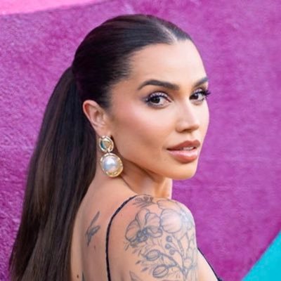 PaulaAmorim Profile Picture