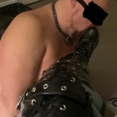 18+ Cum join us on our journey Genuine Amateur UK Switch Couple we live the ultimate BDSM Life, We are real, honest and true, Let us live out your Bdsm fantasy