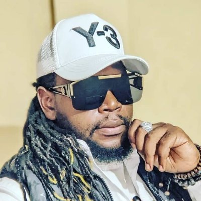 je suis artiste musicien chanteur compositeur et interprète , je suis c'est lui qui fait peur au grand on me surnomme La potentialité musicale du kivu