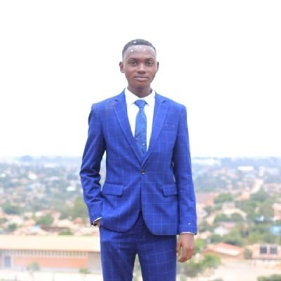 NathanMaya6's profile picture. trader & investor