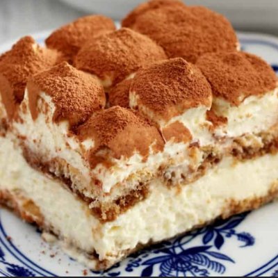 Robo15Mallow's profile picture. Over 18👍
Dessert lover🍰
 mostly comments and quotes📝