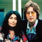 yokoono1_'s profile picture. Creadora del movimiento fluxus. 
Origen Japones.
Nacio el 28 de Febrero del 2023.
Piezas como Touch Poem #5 (1960), Cut Piece (1964) y Painting To Hammer A Nail